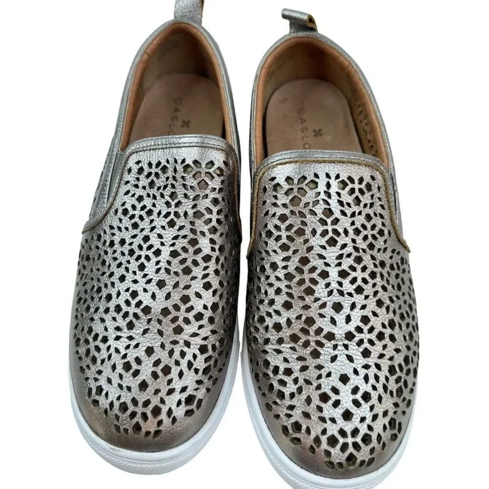 CASLON Eden 2 Perforated Platform Metallic Leather Sneaker Women’s Size 8.5